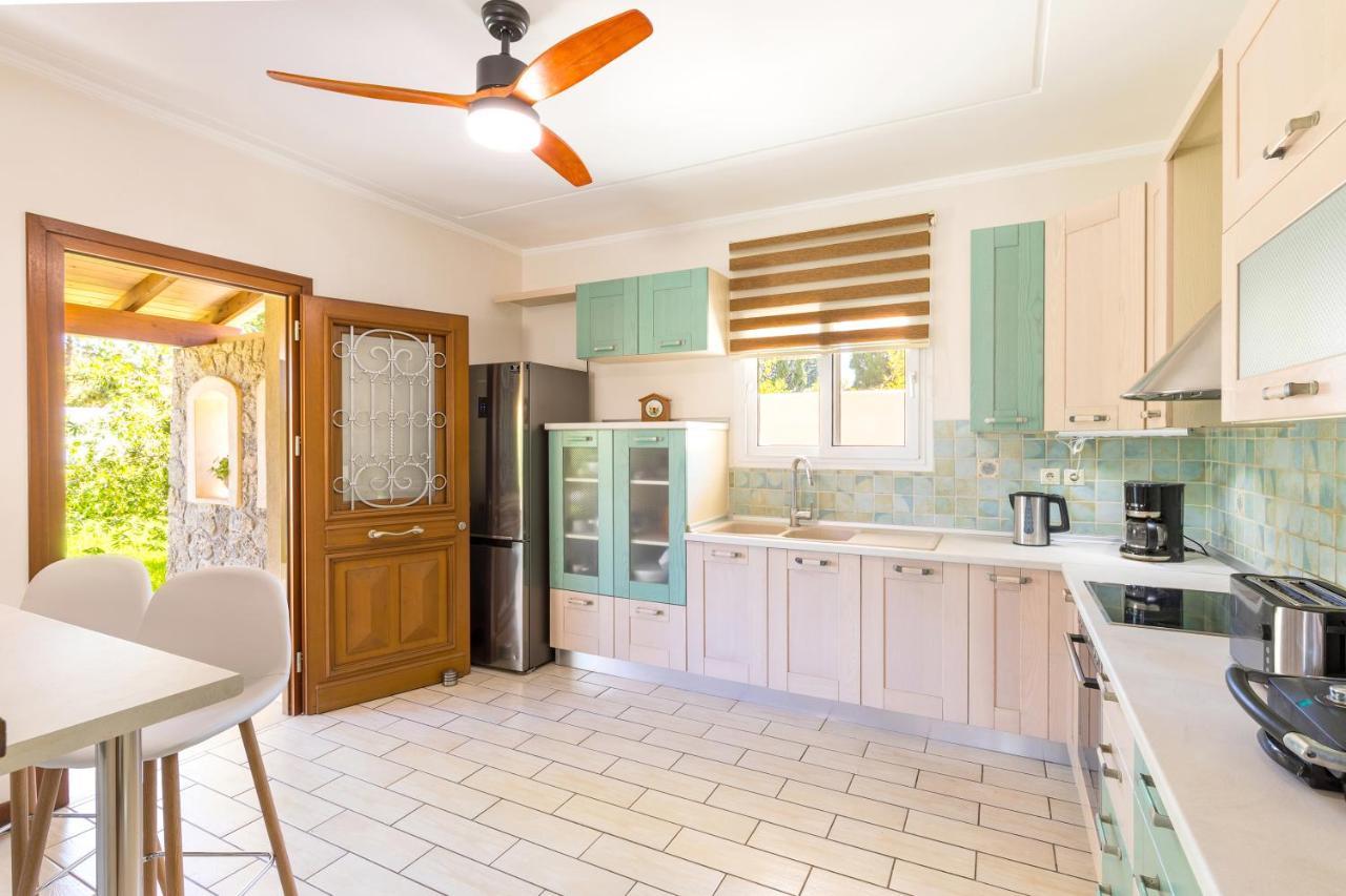 Villa St Nicholas House With Private Heated Pool ดัสเซีย ภายนอก รูปภาพ